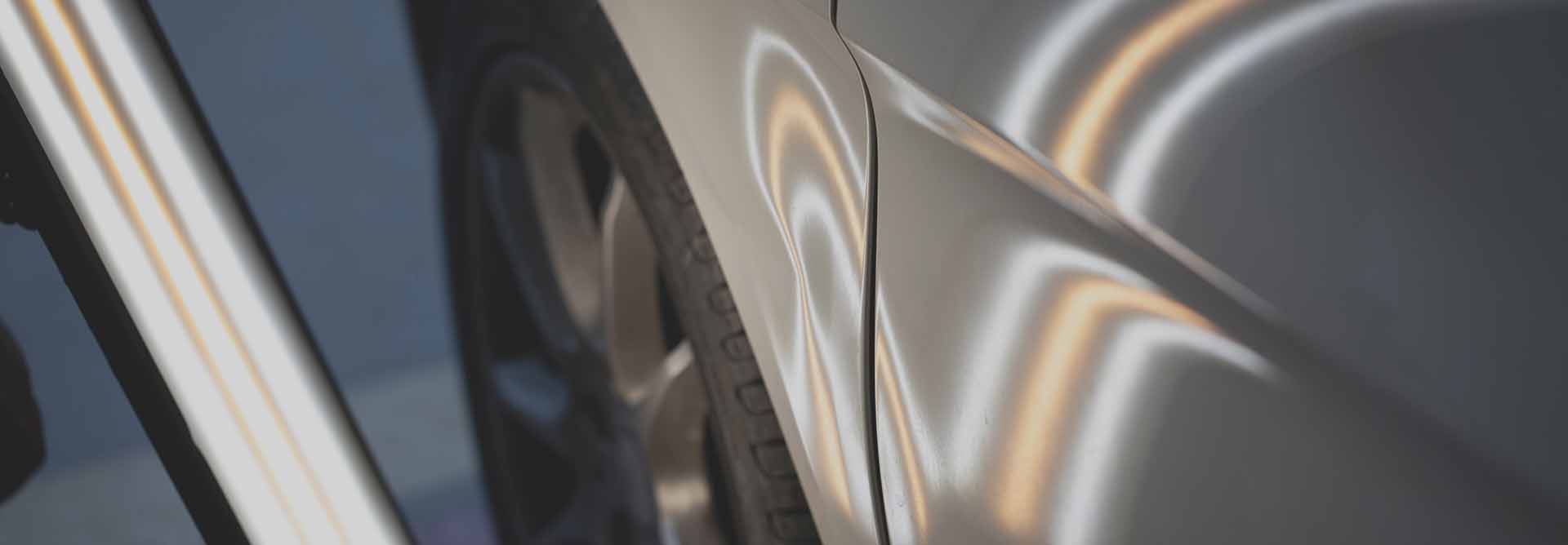 Hi_Tech_Paintless_Dent_Removal_Services_05.jpg
